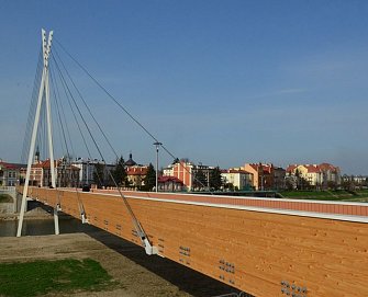 Most v polském městě Przemyśl s UV 420